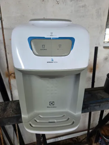 Bebedouro Electrolux