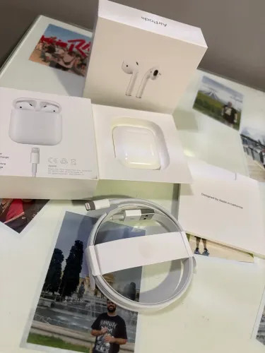 Apple AirPods primeira geração