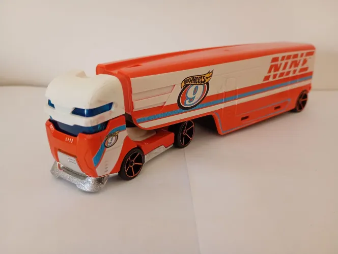 Hot Wheels - Caminhão Speedway Hauler