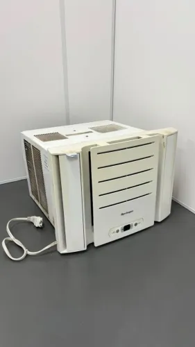AR CONDICIONADO GAVETA 7500 BTU FUNCIONANDO PERFEITAMENTE
