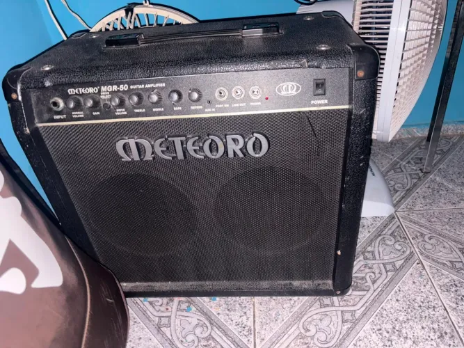 Caixa de som amplificador