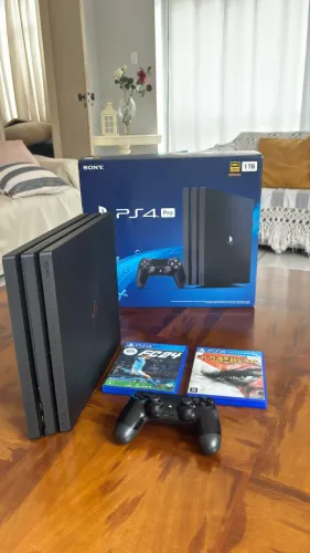 PLAYSTATION 4 PRO 1TB