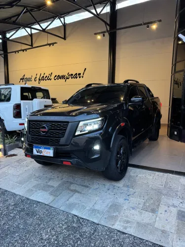 Nissan Frontier Pro4x CD 4X4 2.3 Bi-TB Die. AUT 2023