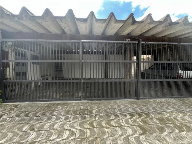 CASA COM 61,00 m² - IMPERADOR - PRAIA GRANDE SP