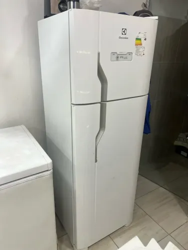 Geladeira electrolux