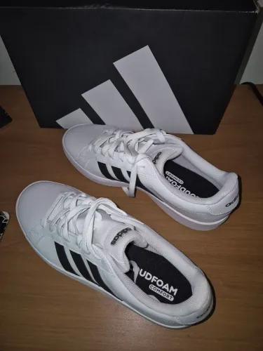 Tênis Adidas Feminino