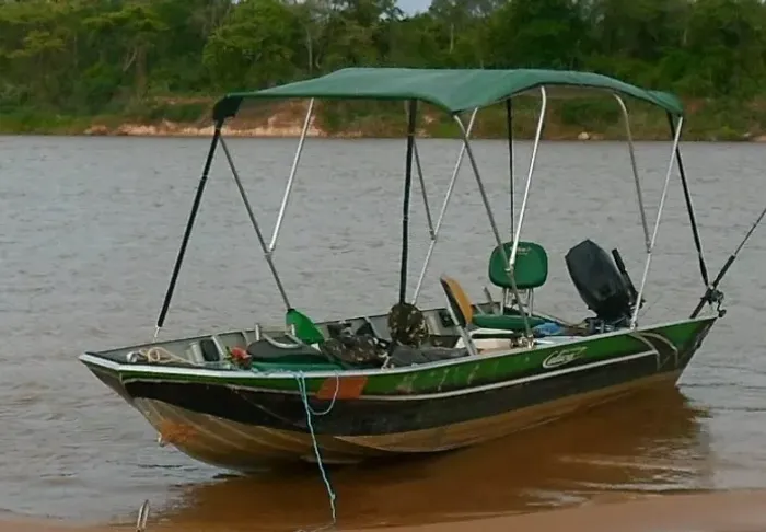 Vendo Barco Calaça. Carreta e Acessórios. 5 metros. Nota Fiscal