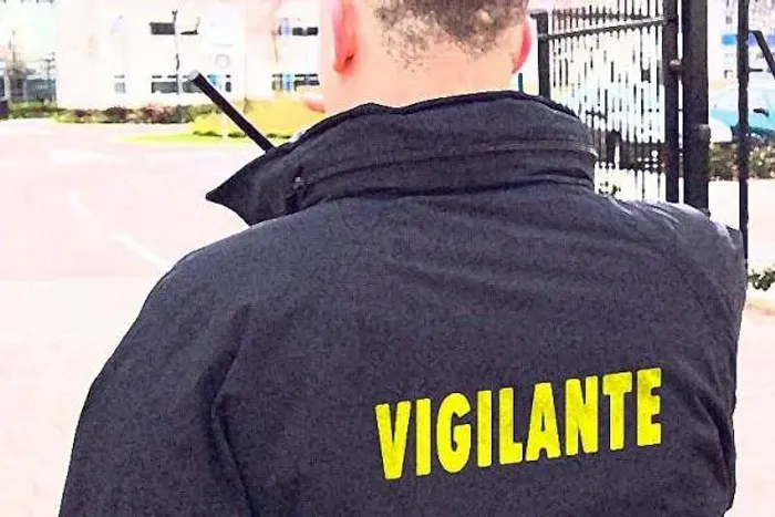 Eu trabalho vigante particular,,?segurança particular