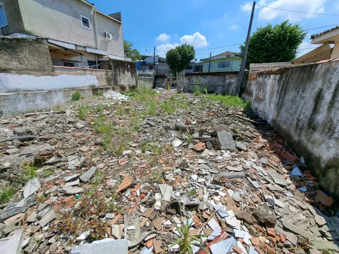 Terreno à venda 169,25m2 Radio Clube Santos