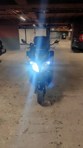 Suzuki Burgman 400