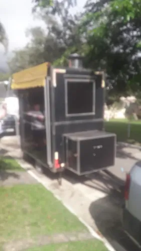 TRAILER FOOD TRUCK