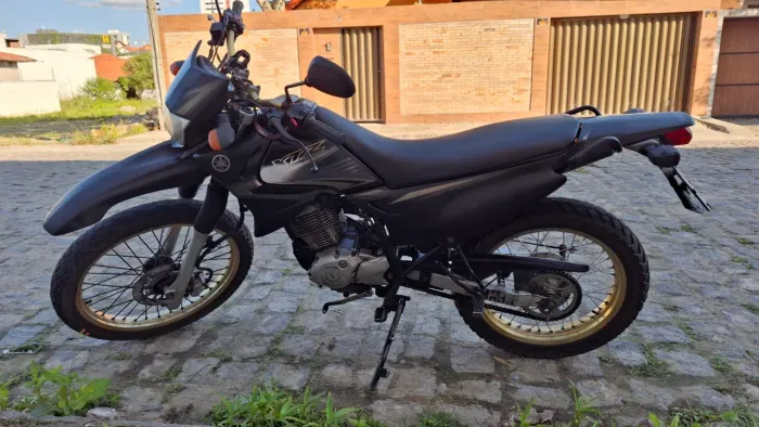 Yamaha XTZ 125 E 2011 | Segundo dono | Revisada | Documentação em dia
