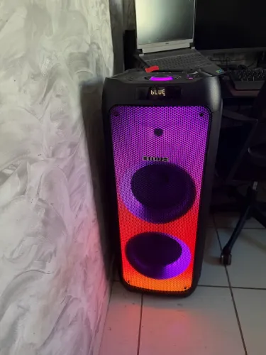 Vendo caixa potente para festas Bluetooth AIWA 20h de bateria