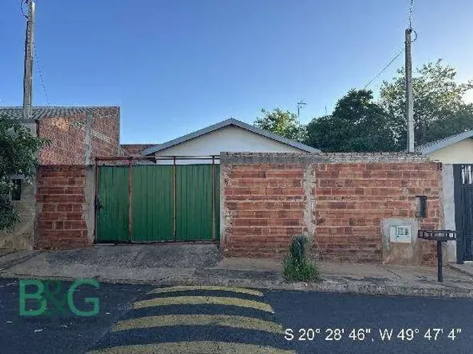 Casa com 2 dormitórios à venda, 52 m² por R$ 65.921,81 - Res P Hanazaki - Cosmorama/SP