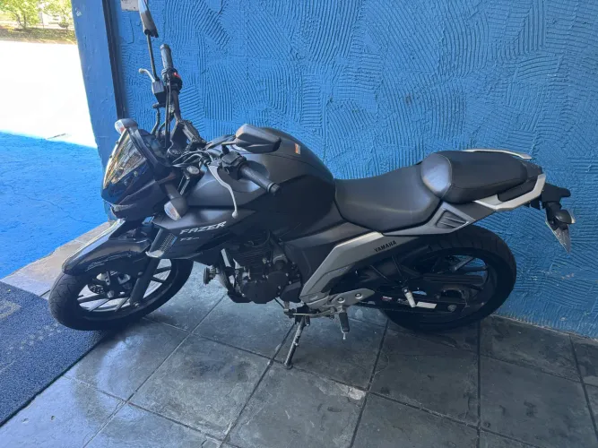 Fazer 250 2023
