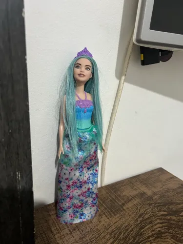 Boneca Barbie Dreamtopia Princesa Cabelo Azul Turquesa Matte