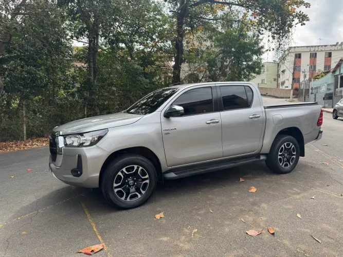 Toyota Hilux CD SRV 4X2 2.7 Flex 16V Aut. 2021