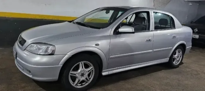 Chevrolet Astra Sedan 2.0/cd/ Expres.gls 2.0 8V 4P 2002