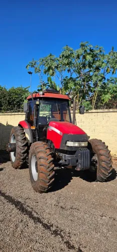 Trator Case Farmall 80 -2012