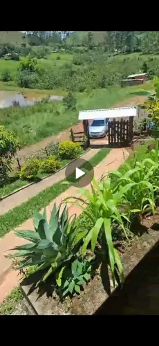 Granjinha em jacutinga 