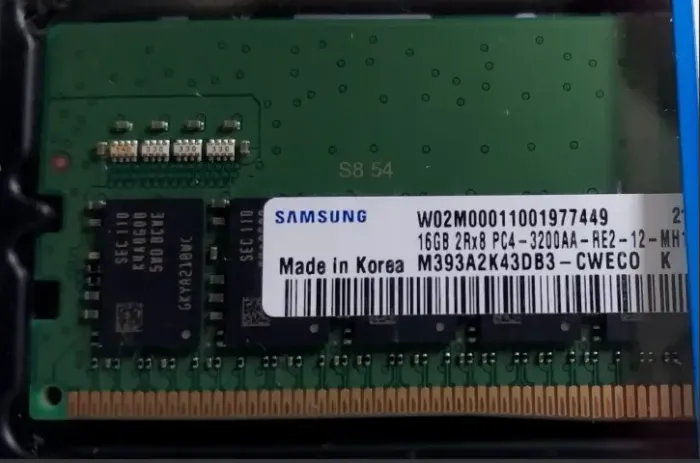Memoria 16gb 2rx8 Pc4-3200aa Para Servidor