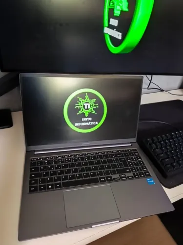 Notebook Galaxy book 4 core i3 13° geração 8gb NVME 256