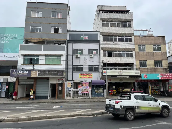 Andar corporativo 6 quartos - Centro