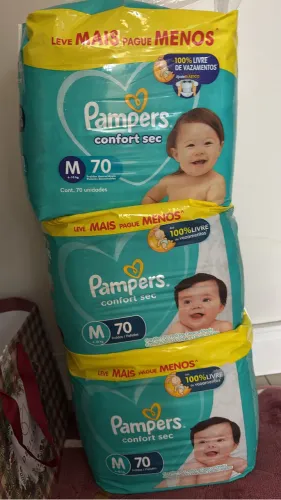 Fralda Pampers confort sec