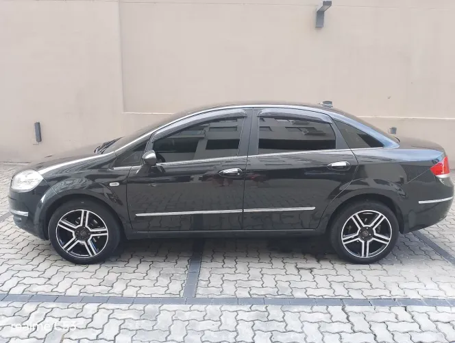 Fiat Linea Absolute 1.9/1.8 Flex Dualogic 4P 2016