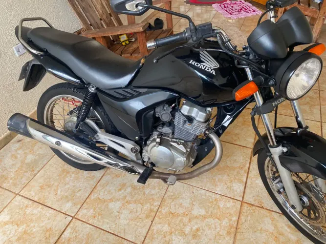 Vendo fan 150 em ótimo estado
