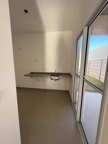 Bancada Cozinha pia com cuba e torneira