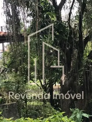 Terreno à venda na Vila Andrade, São Paulo-SP: 760m² de oportunidade imperdível!