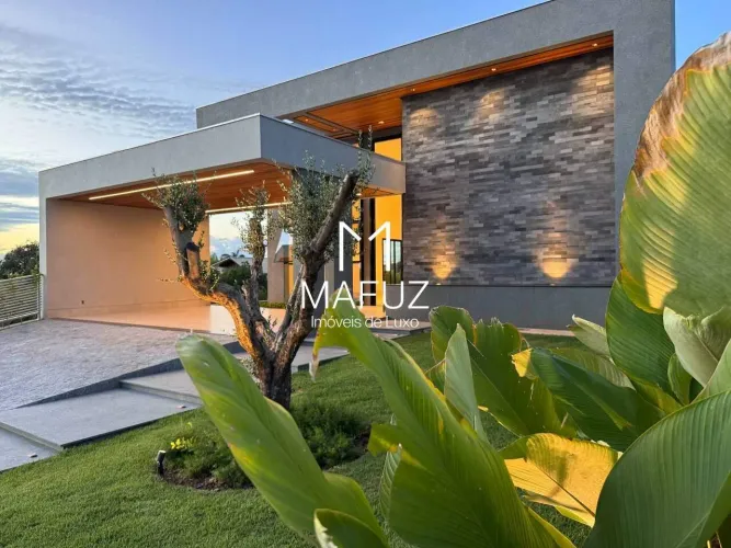 Casa em condomínio à venda, 4 quartos, 2 suítes, 4 vagas, Condomínio Jardins da Lagoa - La