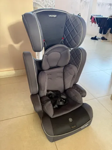 Cadeirinha Voyage Active Fix ISOFIX - 9 a 36 kg