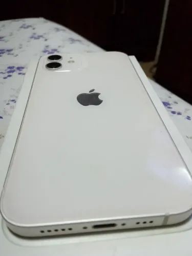 iPhone 12 64gb todo original funcionando tudo perfeitamente 