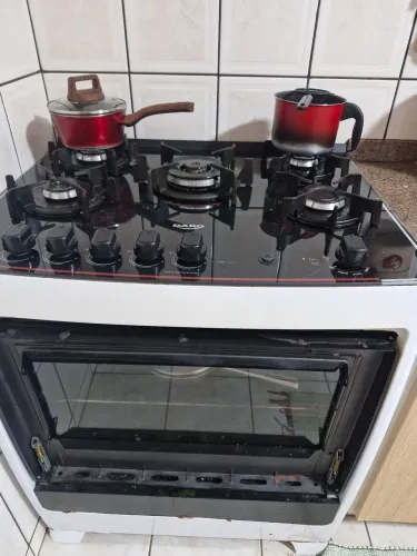 Fogão Dako 5 bocas mesa de vidro 