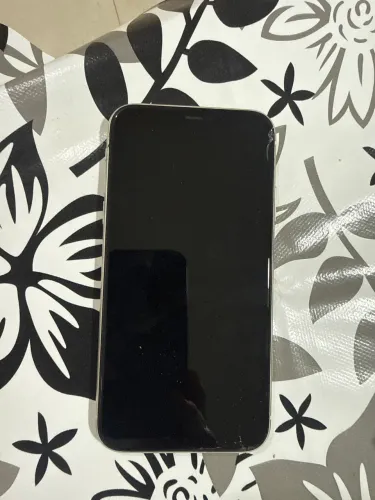iPhone 11 128 branco