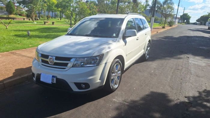 Imagem de Fiat Freemont 2.4 16V 5P Aut. 2014