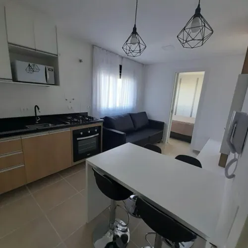Apartamento de 35m² mobiliado com 1 quarto para locação no bairro Portão - Curitiba