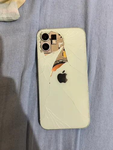 iPhone 12