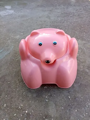 Troninho infantil.