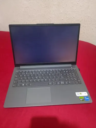 Notebook Lenovo LOQ RTX 3050- NOVÍSSIMO