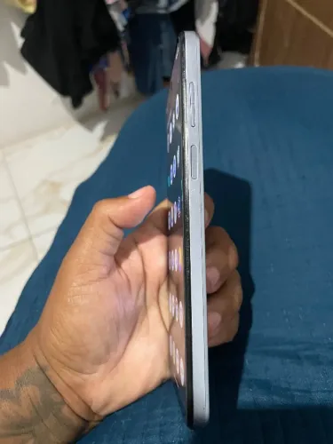 Moto g 53 