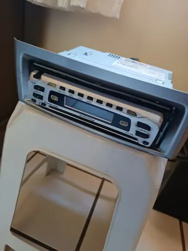 Som Automotivo Pioneer DEH-1770 Original + Chicote e Moldura