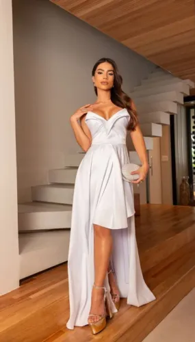 Vestido De Festa Longo Tomara Que Caia Com Bojo E Barbatana