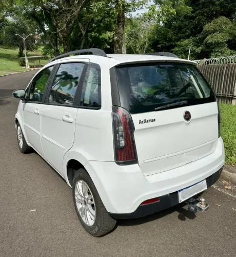 Fiat Idea Attractive 1.4 Fire Flex 8V 5P 2014
