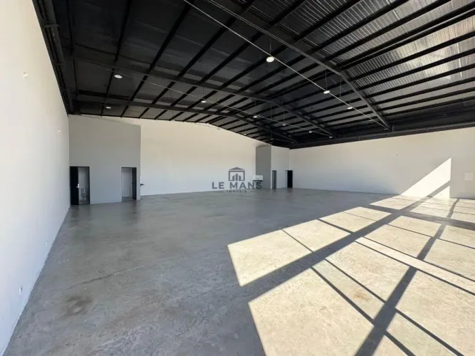Salão para alugar em Piracicaba, Campestre, com 160 m²