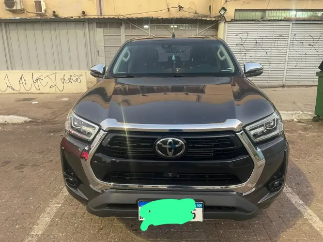 Toyota Hilux CD SRX 4X4 2.8 TDI 16V Diesel Aut. 2022
