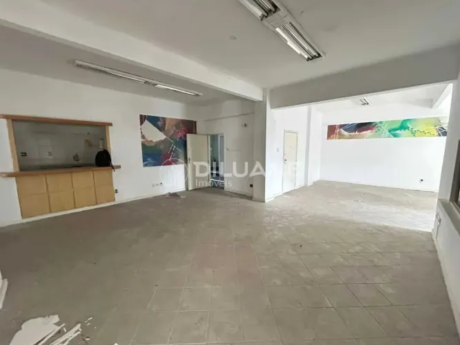 Apartamento : / Residencial / Centro