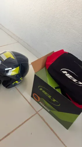Capacete